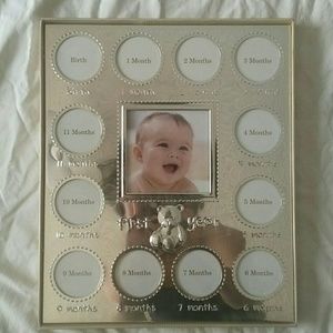 🆕Carter's Child of Mine First Year Picture Frame
